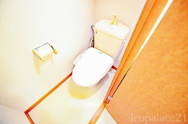 トイレ(備品や設備仕様は号室等により異なります現地をご確認ください。)