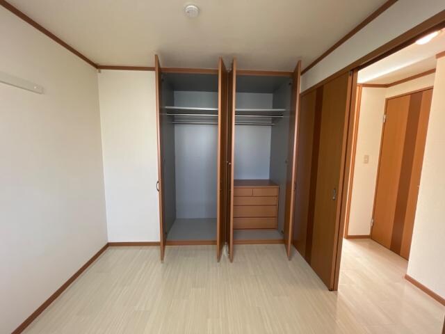 物件内観写真17　(収納)