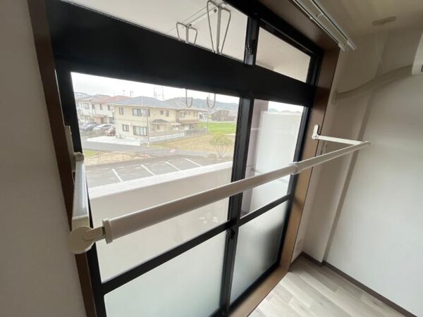 建物設備(室内物干し)