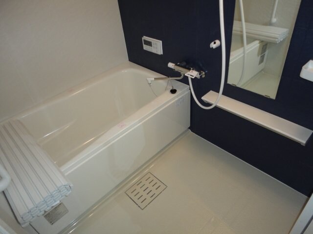物件内観写真9　(バス／シャワールーム等)