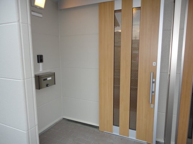 物件内観写真10　(玄関引戸)