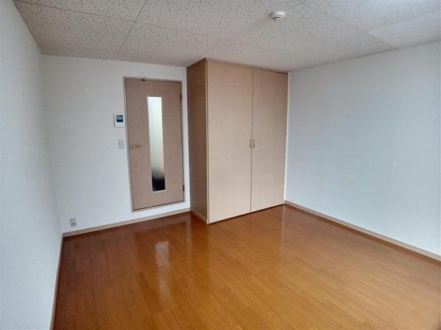 物件内観写真10　(備品や設備仕様は号室等により異なります現地をご確認下さい。)