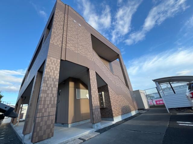 物件外観写真3　(外観写真（昼）)