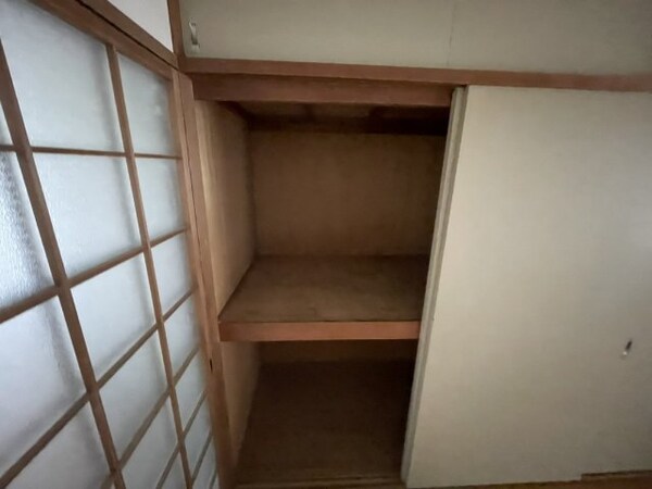 内装他