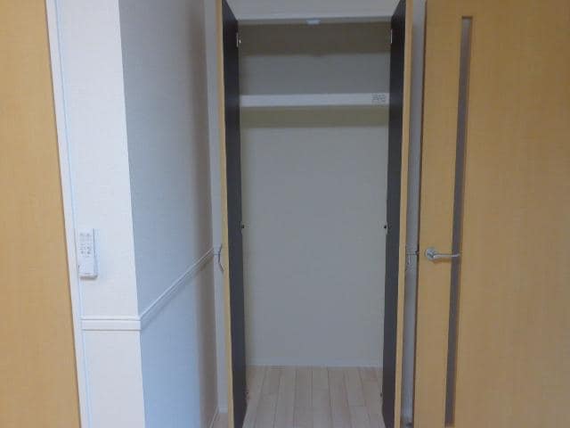 物件内観写真20　(クローゼット)