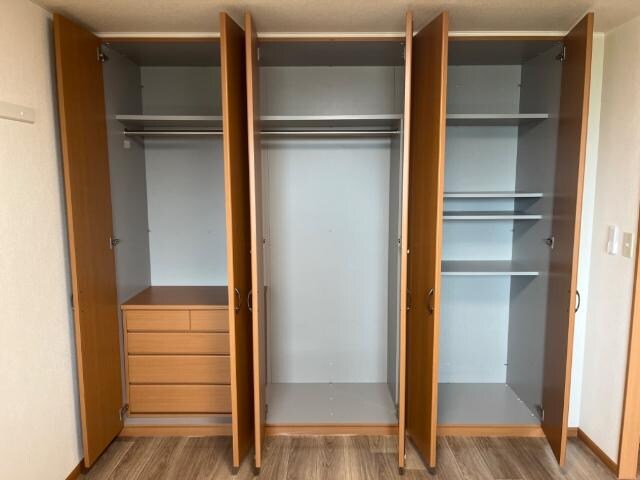 物件内観写真21　(クローゼット)