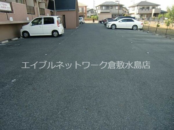 駐車場(駐車場)