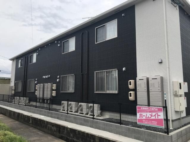 物件外観写真3　(外観写真（昼）)