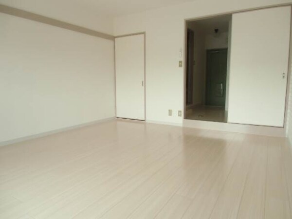 内装他(セブンイレブン 倉敷田ノ上新町店 86m)