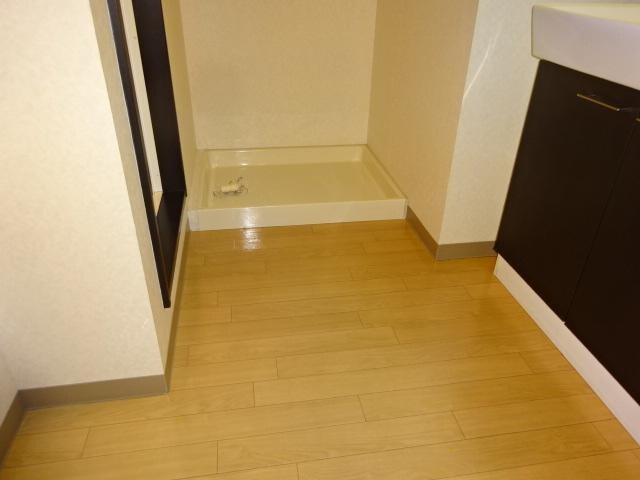 物件内観写真18　(脱衣所)