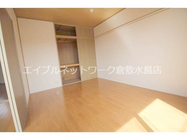 物件内観写真24　(洋室)