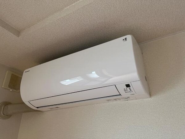 建物設備(エアコン)