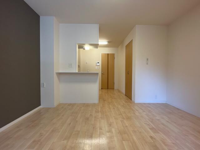 物件内観写真12　(室内)