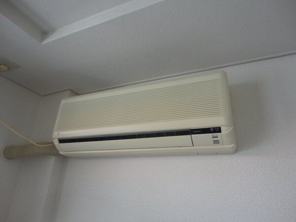 建物設備(エアコン)