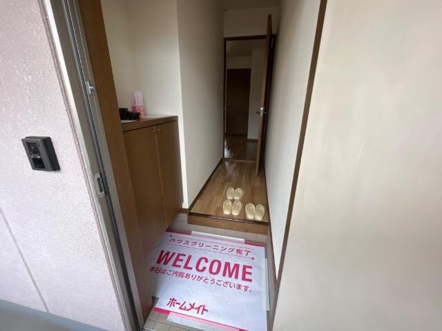 物件内観写真20　(玄関)