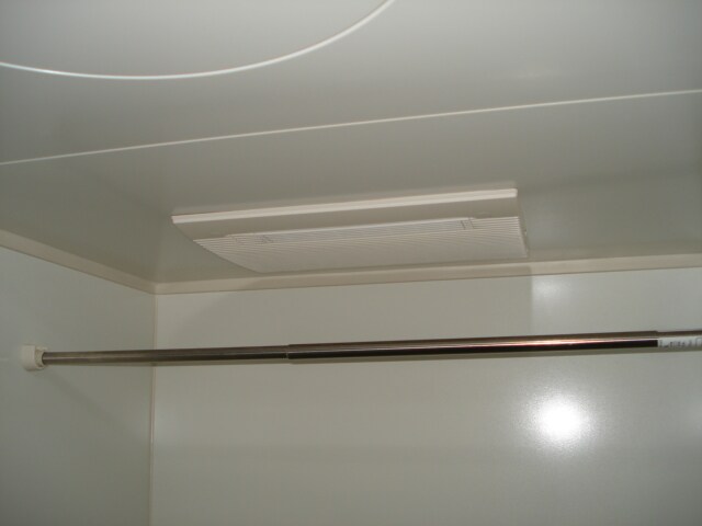 物件内観写真13　(浴室乾燥機（イメージ）)