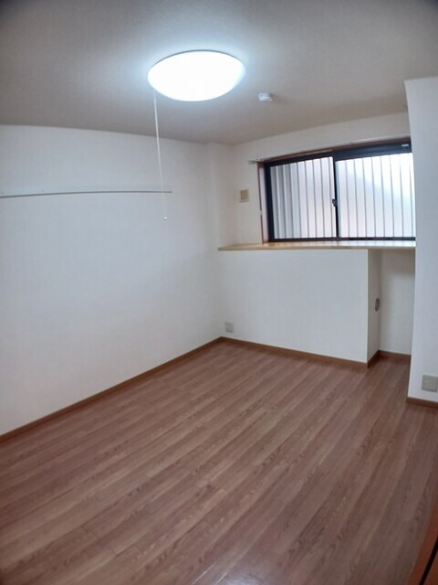 物件内観写真6　(玉島郵便局まで800m)