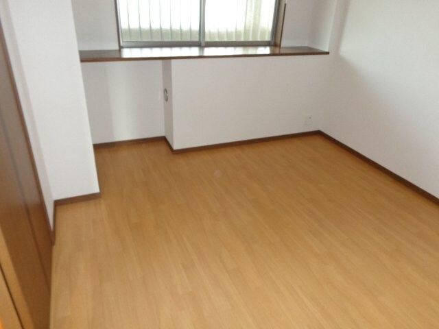 物件内観写真12　(北洋室)