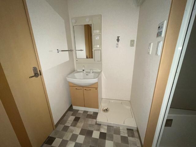 物件内観写真24　(洗面)