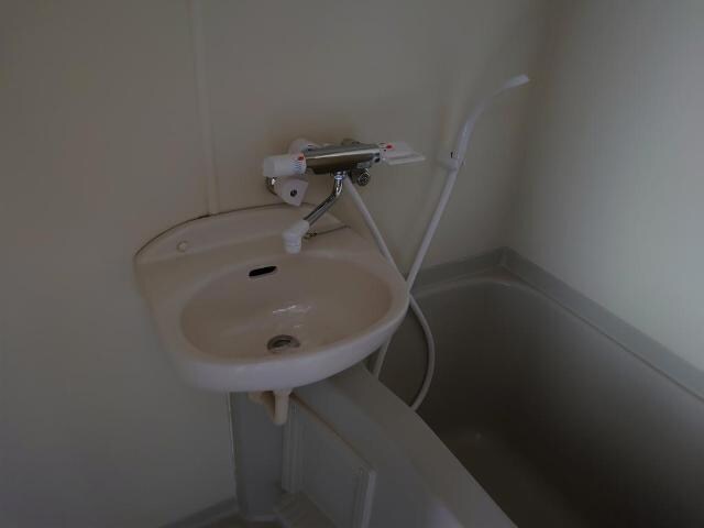 物件内観写真28　(サーモ水栓)