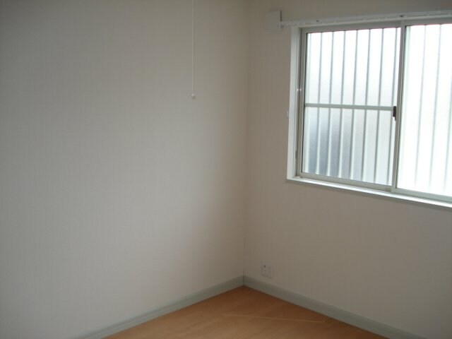 物件内観写真12　(洋室)