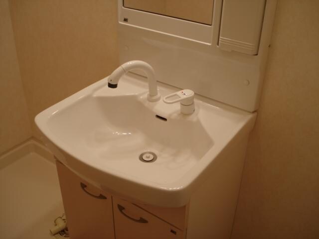 物件内観写真22　(洗髪洗面化粧台)