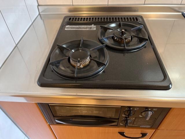 物件内観写真19　(2口ガスコンロ)
