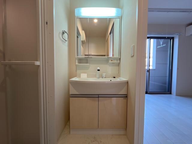 物件内観写真13　(洗面)