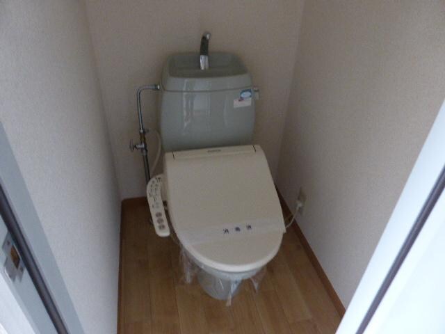 物件内観写真9　(トイレ)