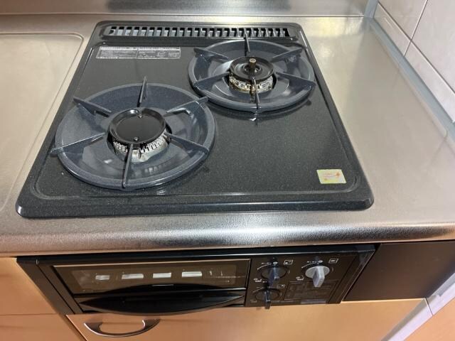 物件内観写真21　(2口ガスコンロ)