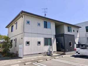 アイリス外観写真