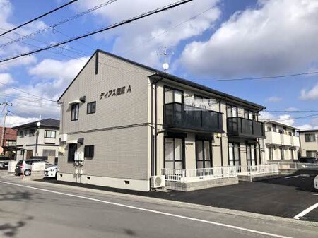 ディアス庭瀬　Ａ棟外観写真
