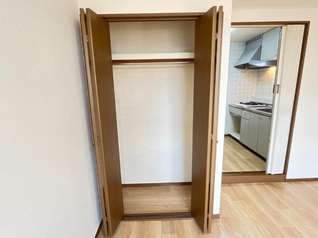 物件内観写真13　(クローゼット)