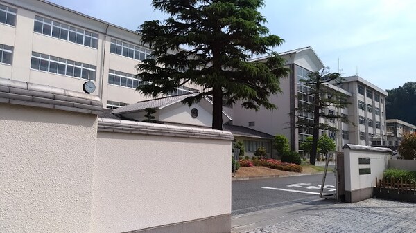 周辺環境(岡山県立倉敷天城中学校 2364m)