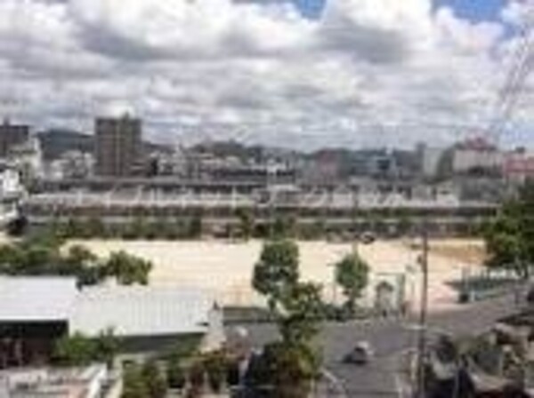 周辺環境(倉敷市立倉敷東小学校 176m)