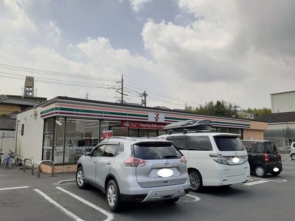 周辺環境(セブンイレブン早島店まで850m)