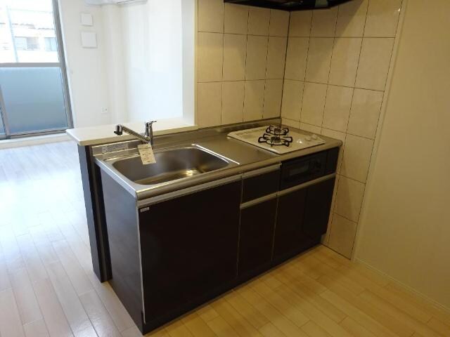 物件内観写真2　(キッチン)