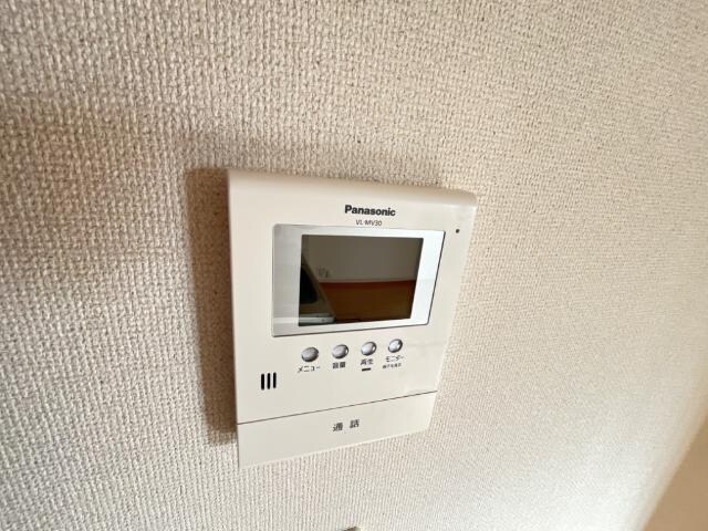物件内観写真22　(カメラ付インターホン)