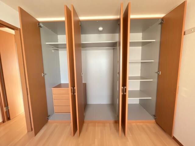 物件内観写真25　(クローゼット)