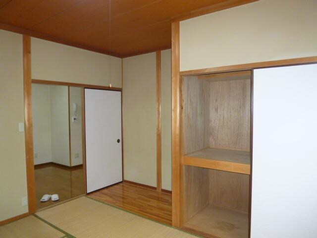 物件内観写真5　(和室)