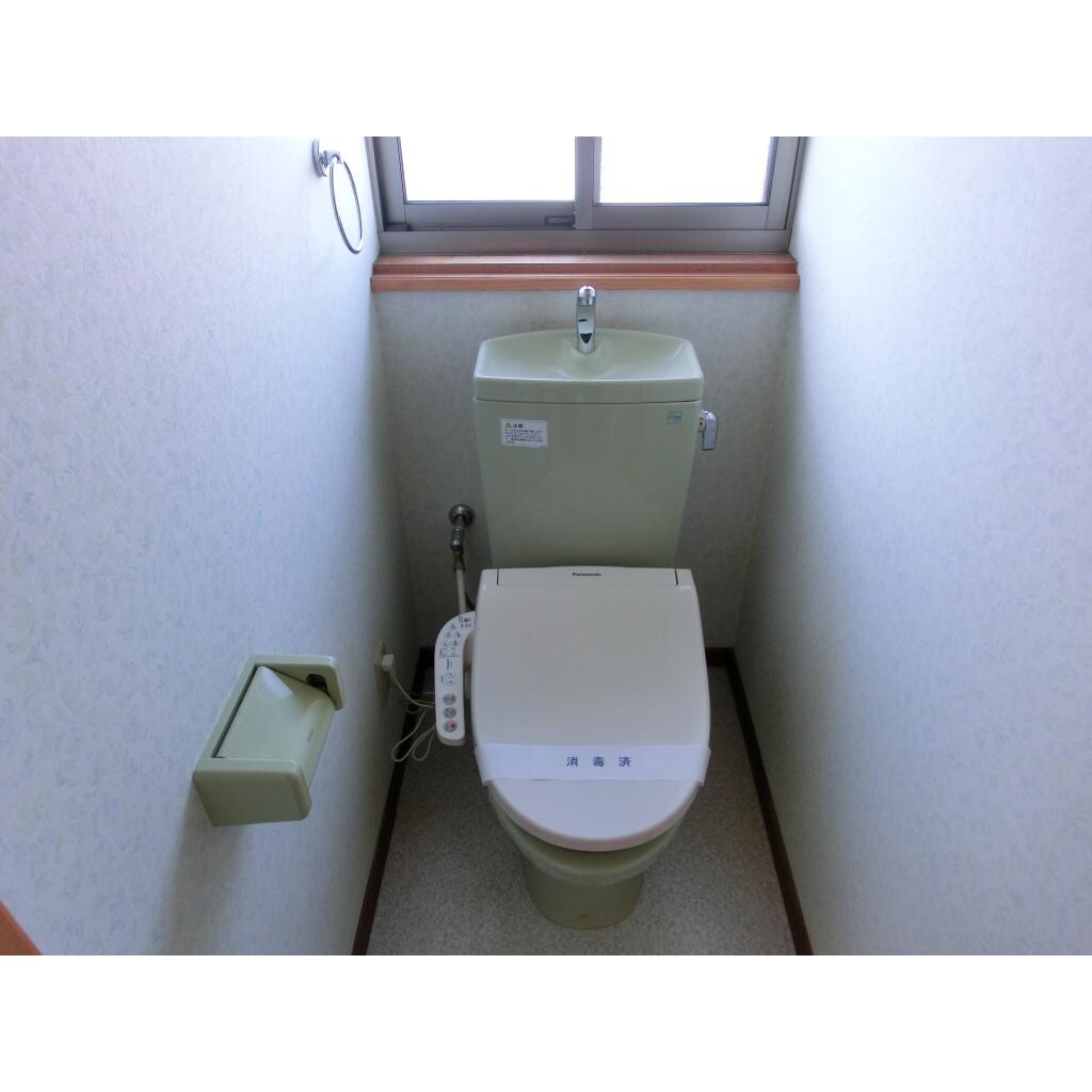 物件内観写真6　(トイレ)