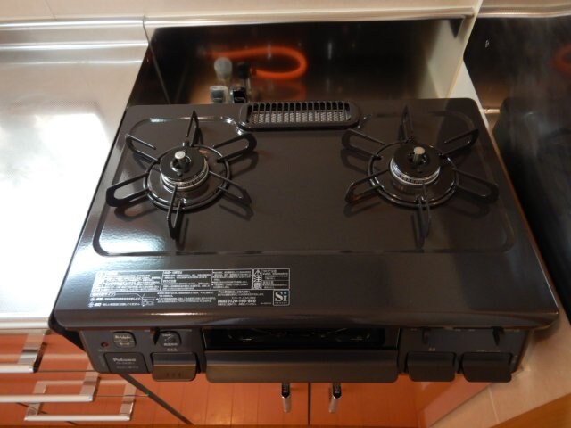 物件内観写真8　(総社市井手　グランパレＫ　1LDＫ　2口コンロ)