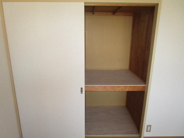 物件内観写真17　(収納)