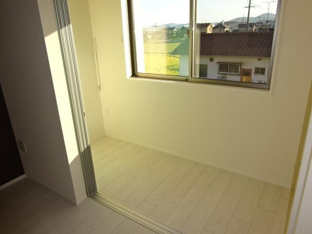 物件内観写真10　(インナーテラス)