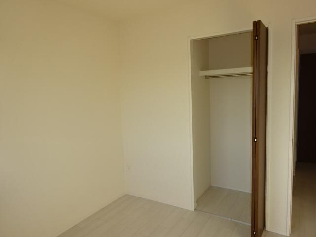 物件内観写真23　(収納)