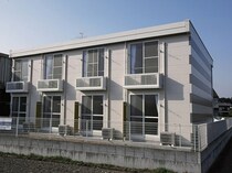 レオパレスシェルプレインⅡの外観写真