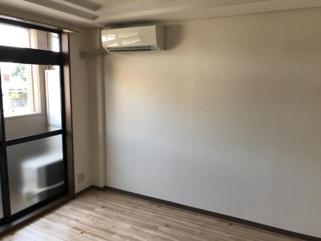 物件内観写真16　(室内)