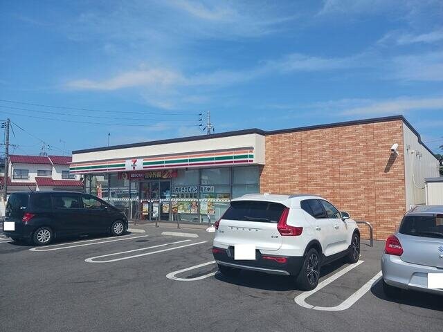 物件外観写真6　(セブンイレブン倉敷黒崎店まで450m)