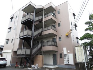 ビューティリメイン　D棟外観写真