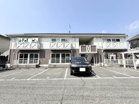 エトアール板谷　Ａ棟外観写真